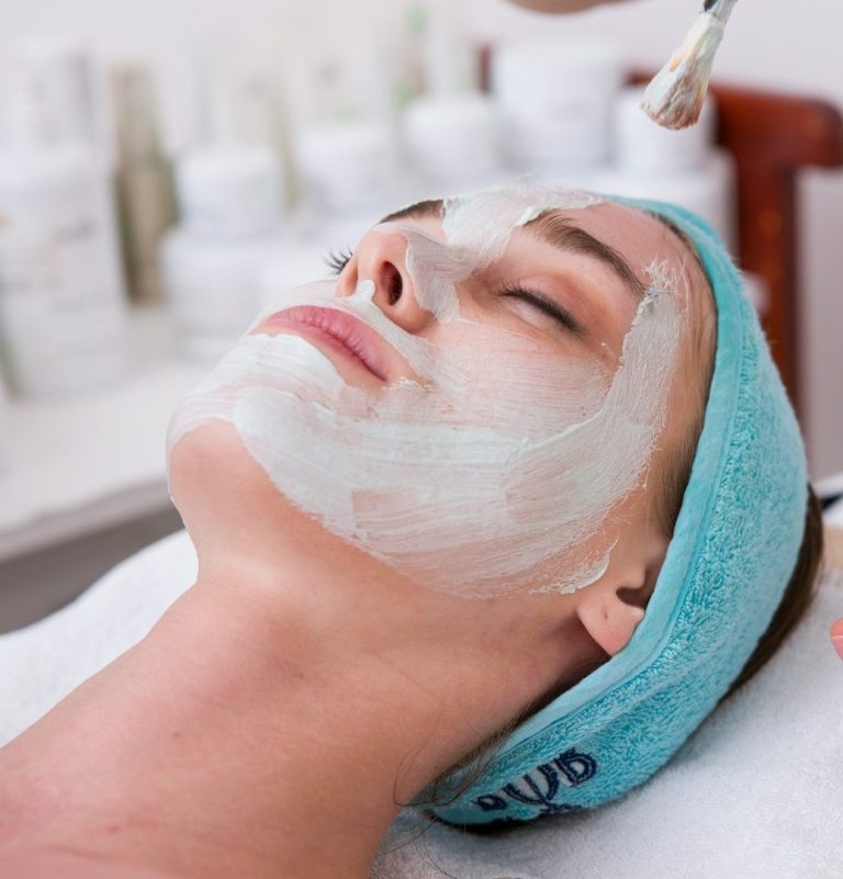 Gesichtsbehandlung in Hanau Gesichtsbehandlung in Hanau bei BeVe Beauty